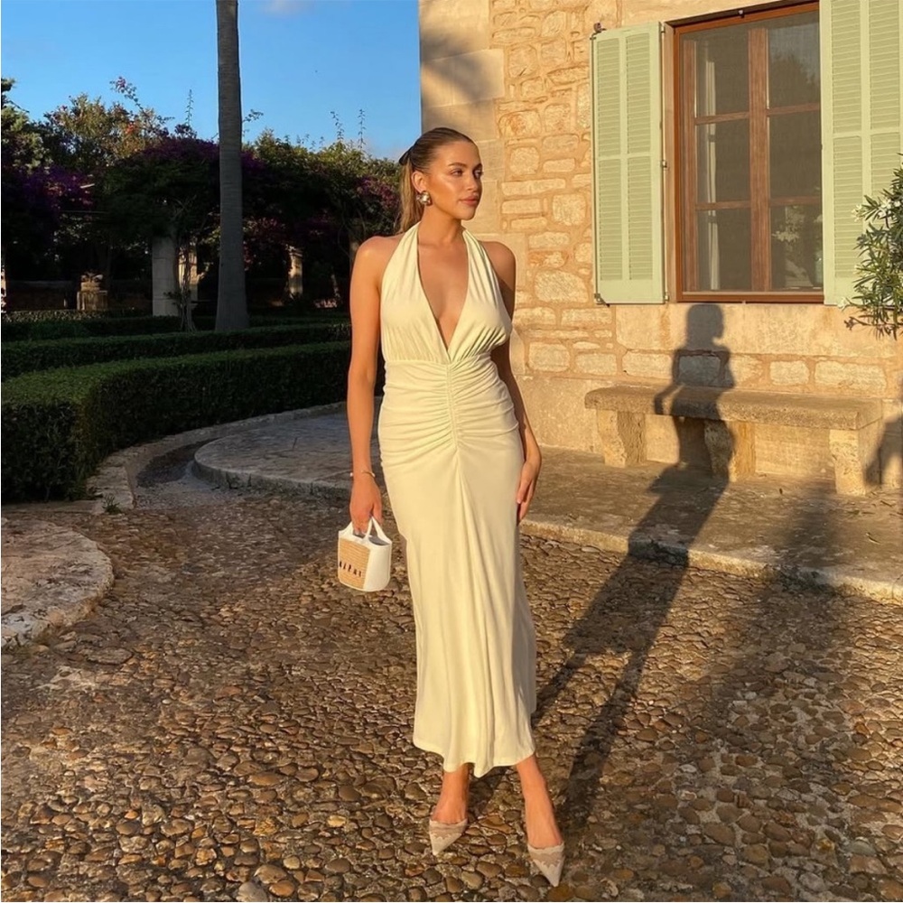 Zara cream halter midi dress size medium